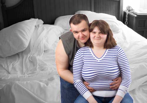 Big Women Lovers on Bed