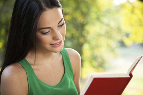 Cafe Dating Girl Reading